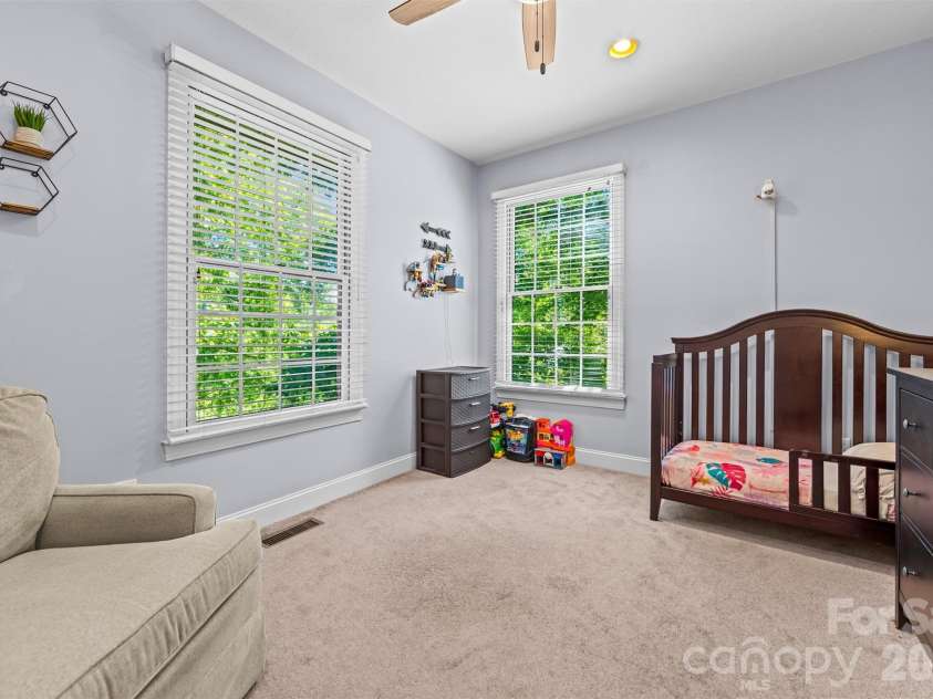 11 Jupiter Hills Drive, Weaverville, NC 28787.  MLS# CAR4388629, YatesRealty ID 28121. 