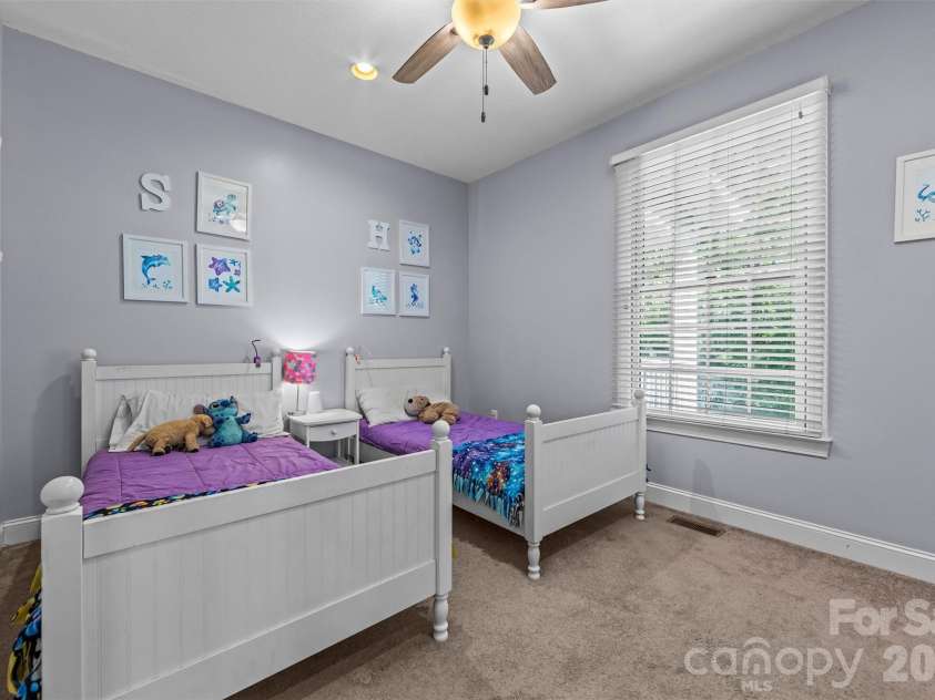 11 Jupiter Hills Drive, Weaverville, NC 28787.  MLS# CAR4388629, YatesRealty ID 28121. 