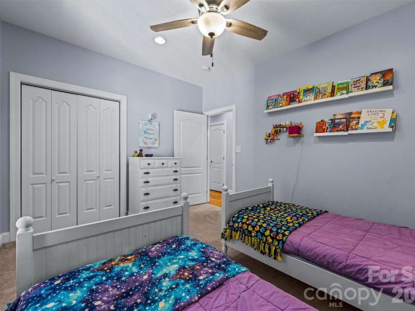 11 Jupiter Hills Drive, Weaverville, NC 28787.  MLS# CAR4388629, YatesRealty ID 28121. 