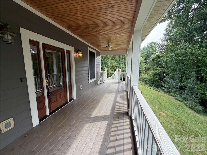11 Jupiter Hills Drive, Weaverville, NC 28787.  MLS# CAR4418516, YatesRealty ID 28121. 