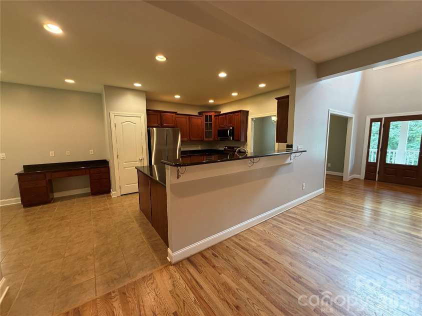11 Jupiter Hills Drive, Weaverville, NC 28787.  MLS# CAR4418516, YatesRealty ID 28121. 