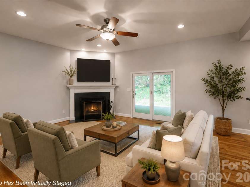 11 Jupiter Hills Drive, Weaverville, NC 28787.  MLS# CAR4418516, YatesRealty ID 28121. 
