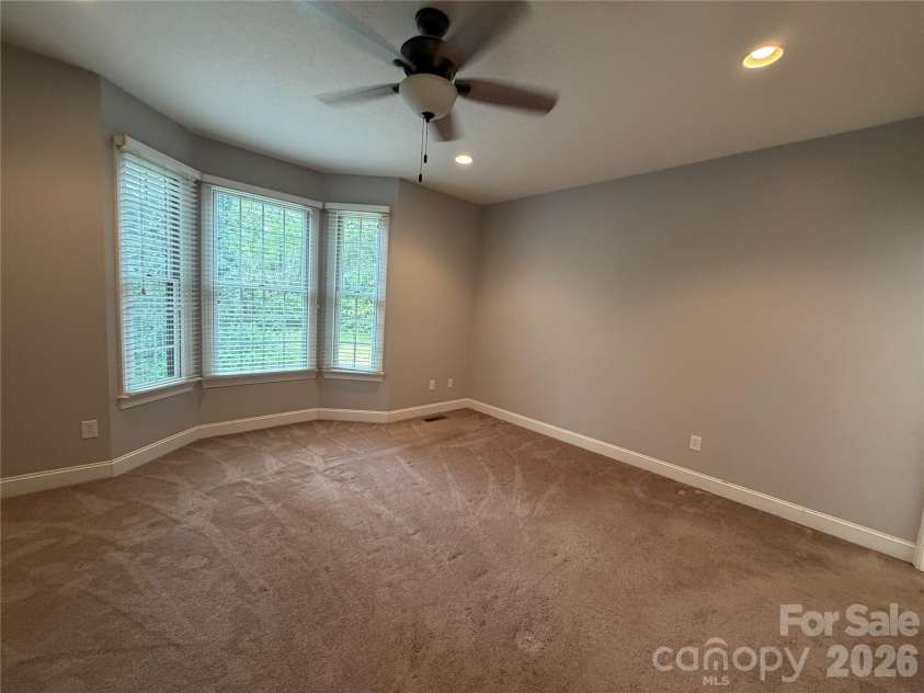 11 Jupiter Hills Drive, Weaverville, NC 28787.  MLS# CAR4418516, YatesRealty ID 28121. 