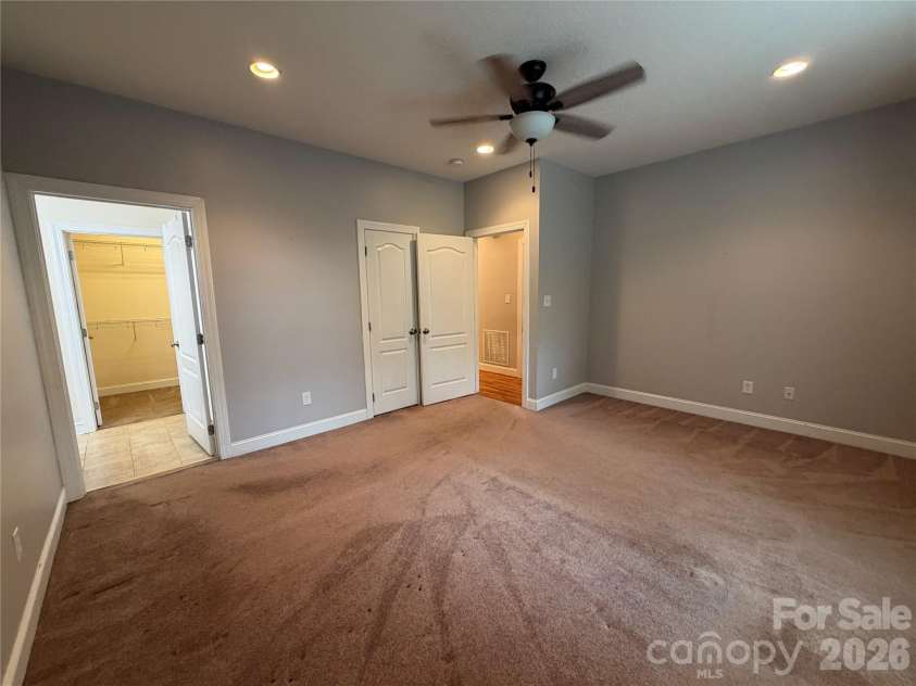 11 Jupiter Hills Drive, Weaverville, NC 28787.  MLS# CAR4418516, YatesRealty ID 28121. 