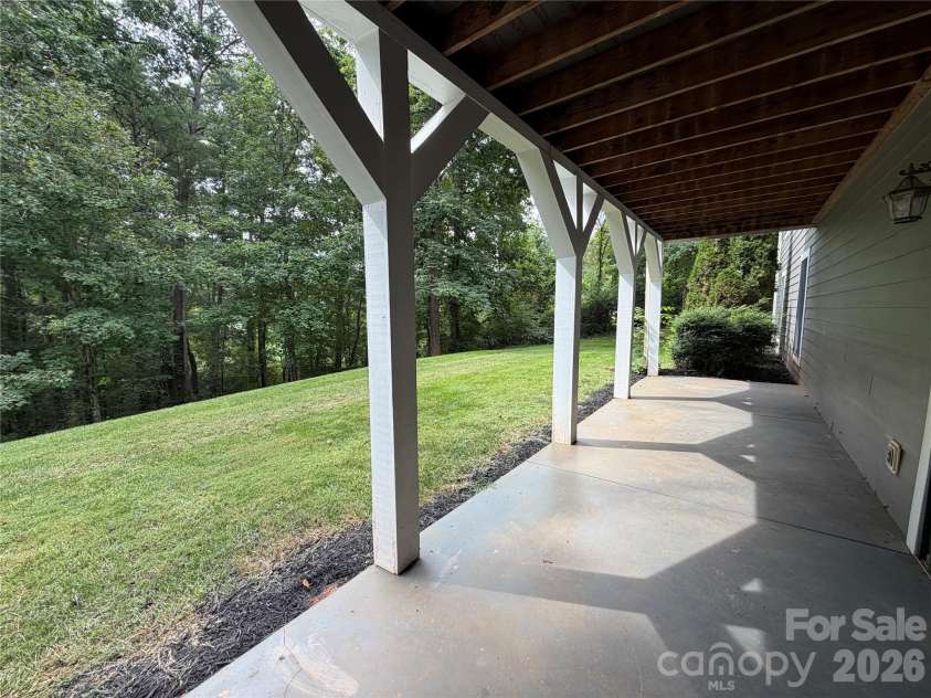 11 Jupiter Hills Drive, Weaverville, NC 28787.  MLS# CAR4418516, YatesRealty ID 28121. 