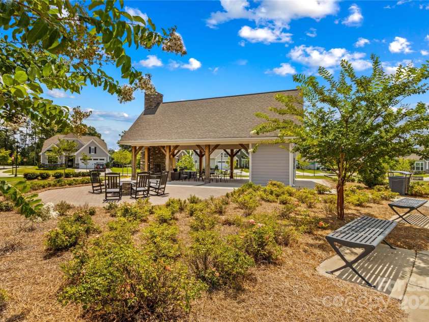 14036 Asbury Park Road, Huntersville, NC 28078.  MLS# CAR4283671, YatesRealty ID 28122. Community gGthering