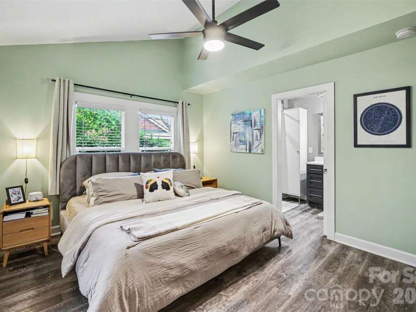 1528 Point Road, Belmont, NC 28012.  MLS# CAR4388384, YatesRealty ID 28122. 