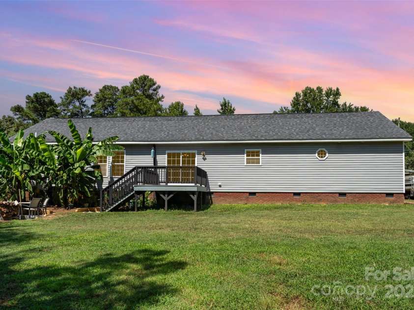 9921 Lancaster Highway, Waxhaw, NC 28173.  MLS# CAR4285329, YatesRealty ID 28123. 