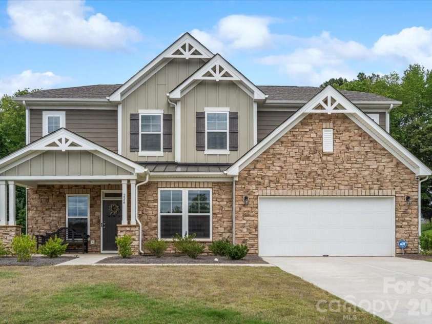 224 Winford Road, Troutman, NC 28166.  MLS# CAR4389099, YatesRealty ID 28124. 