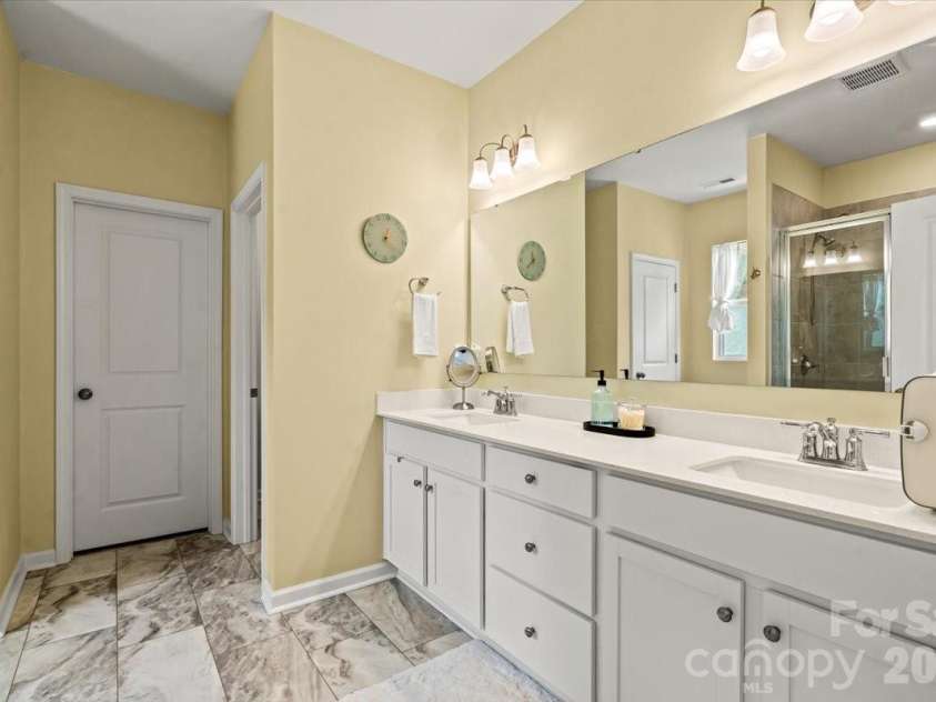 224 Winford Road, Troutman, NC 28166.  MLS# CAR4389099, YatesRealty ID 28124. 