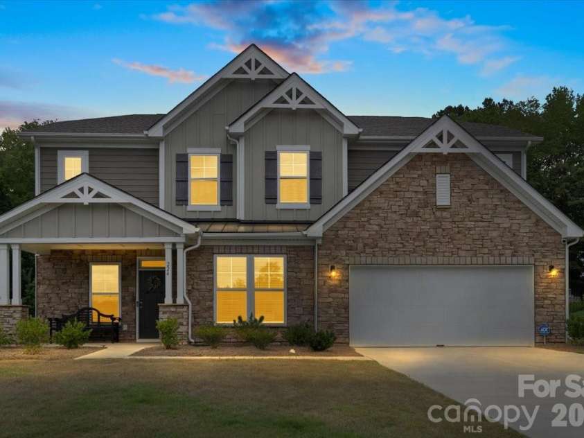 224 Winford Road, Troutman, NC 28166.  MLS# CAR4389099, YatesRealty ID 28124. 
