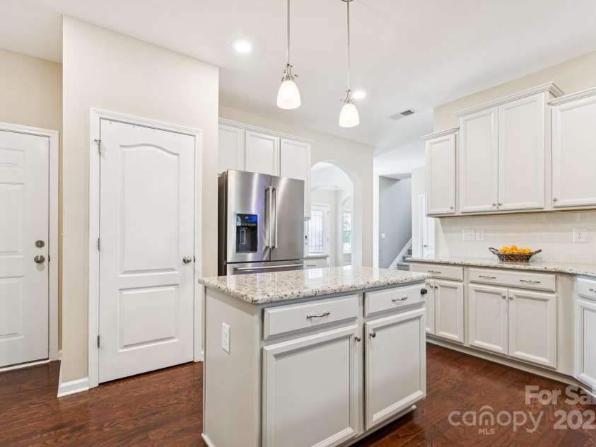 239 Kentmere Lane, Clover, SC 29710.  MLS# CAR4283271, YatesRealty ID 28125. 