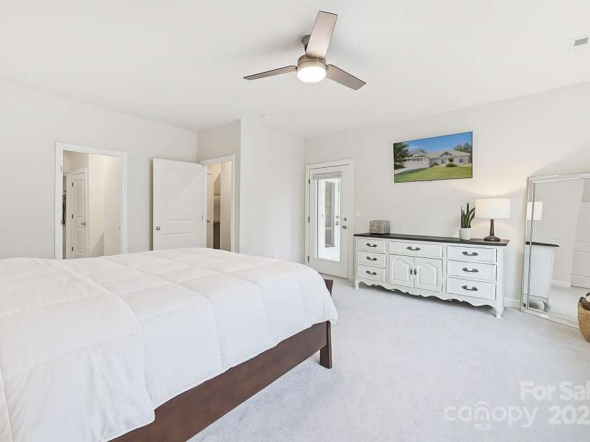 239 Kentmere Lane, Clover, SC 29710.  MLS# CAR4283271, YatesRealty ID 28125. 