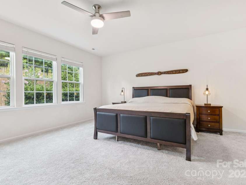 239 Kentmere Lane, Clover, SC 29710.  MLS# CAR4283271, YatesRealty ID 28125. 