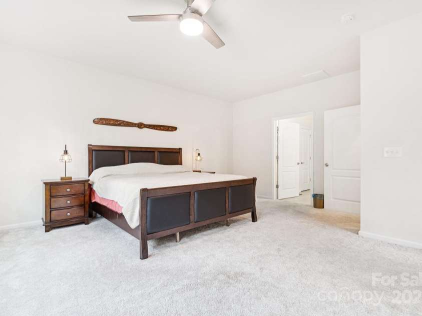 239 Kentmere Lane, Clover, SC 29710.  MLS# CAR4283271, YatesRealty ID 28125. 