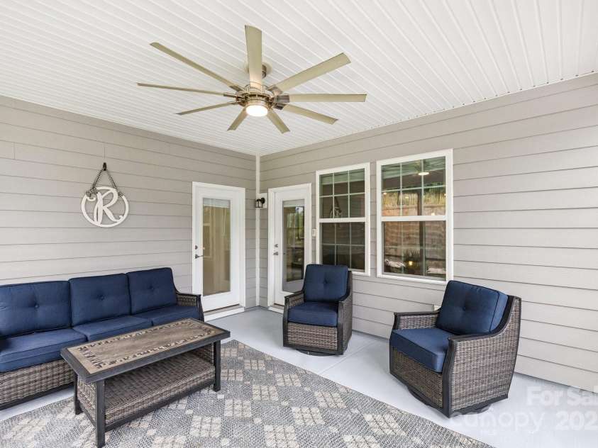 239 Kentmere Lane, Clover, SC 29710.  MLS# CAR4283271, YatesRealty ID 28125. 