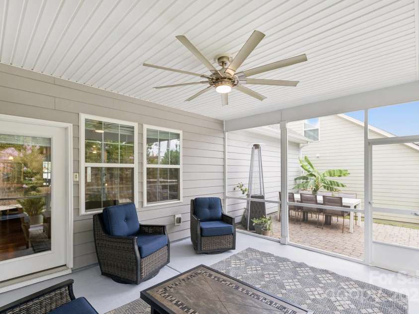 239 Kentmere Lane, Clover, SC 29710.  MLS# CAR4283271, YatesRealty ID 28125. 