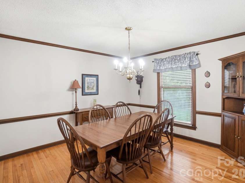 804 Mcgregor Drive, Concord, NC 28025.  MLS# CAR4389619, YatesRealty ID 28125. 