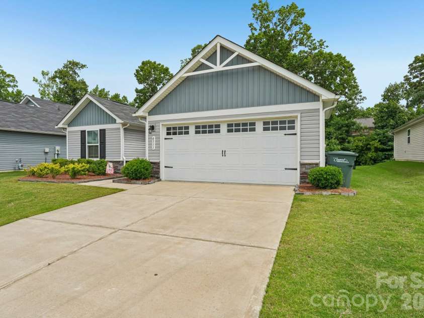 4511 Hunton Dale Road, Concord, NC 28027.  MLS# CAR4383051, YatesRealty ID 28126. 