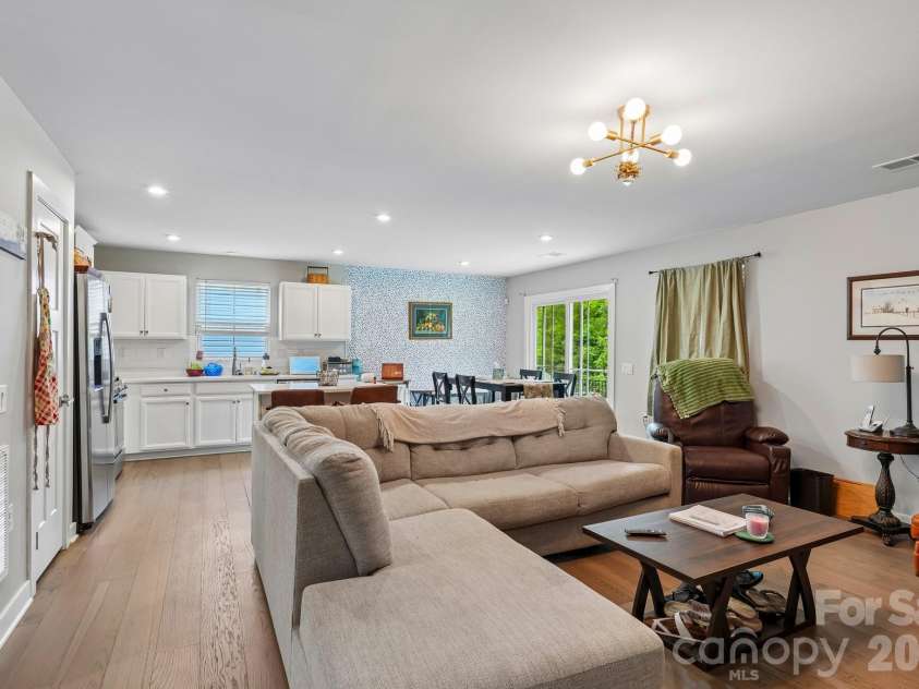 4511 Hunton Dale Road, Concord, NC 28027.  MLS# CAR4383051, YatesRealty ID 28126. 