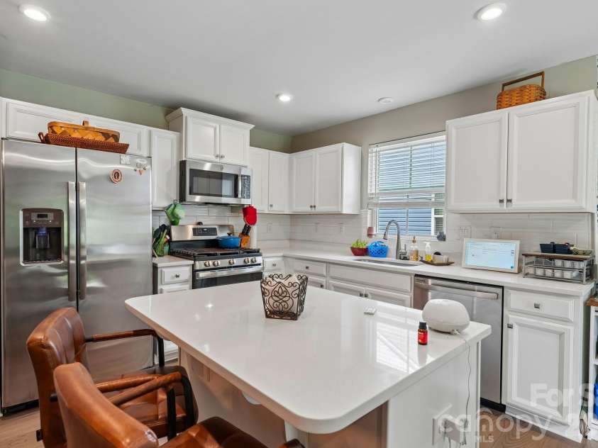 4511 Hunton Dale Road, Concord, NC 28027.  MLS# CAR4383051, YatesRealty ID 28126. 