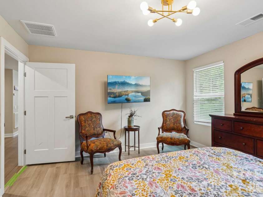 4511 Hunton Dale Road, Concord, NC 28027.  MLS# CAR4383051, YatesRealty ID 28126. 