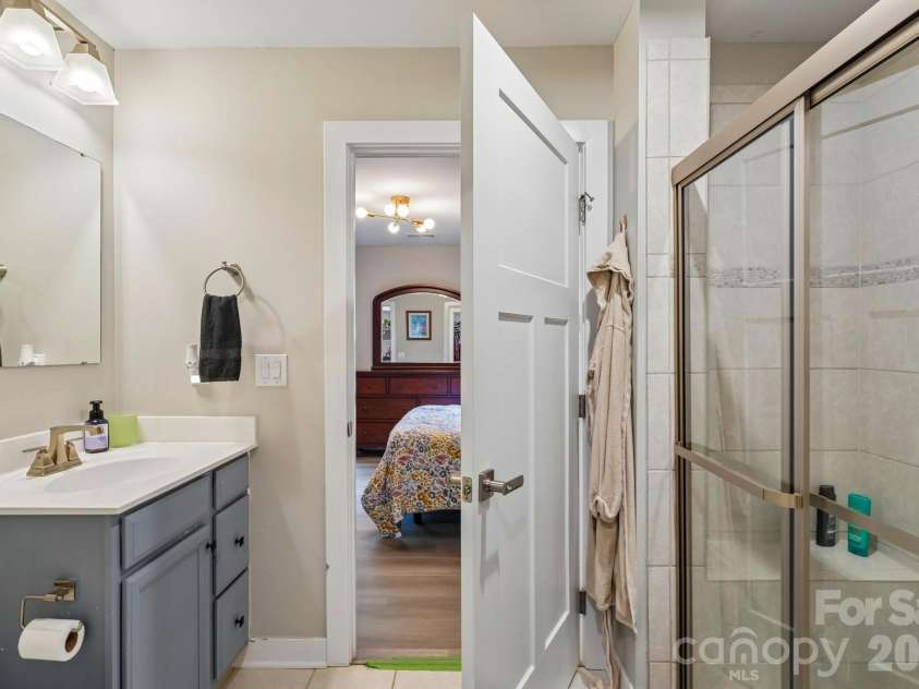 4511 Hunton Dale Road, Concord, NC 28027.  MLS# CAR4383051, YatesRealty ID 28126. 
