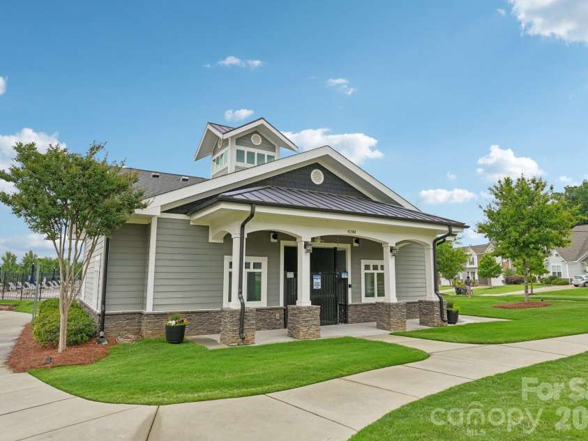 4511 Hunton Dale Road, Concord, NC 28027.  MLS# CAR4383051, YatesRealty ID 28126. 