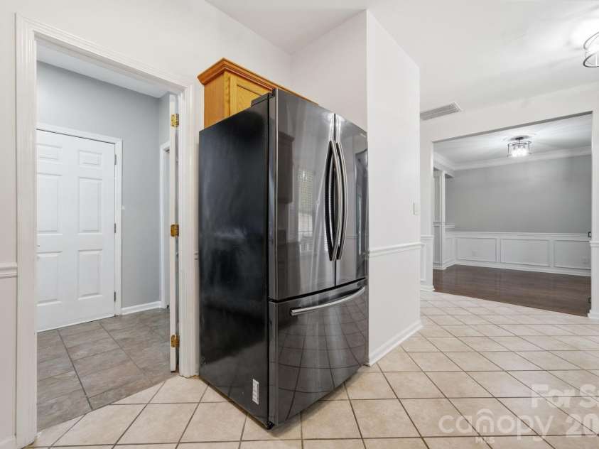 127 Citation Drive, Mooresville, NC 28117.  MLS# CAR4389366, YatesRealty ID 28127. 