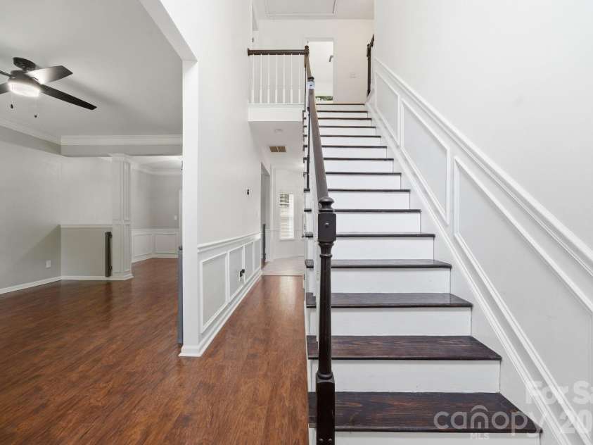 127 Citation Drive, Mooresville, NC 28117.  MLS# CAR4389366, YatesRealty ID 28127. 