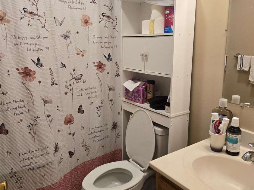 306 Roswell Street, Troy, NC 27371.  MLS# CAR4337186, YatesRealty ID 2813. 