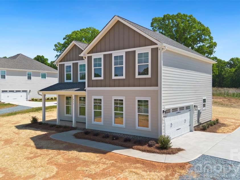816 Rocky River Road, Monroe, NC 28112.  MLS# CAR4292309, YatesRealty ID 2813. 