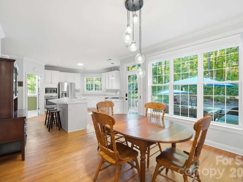 11915 Austin Court, Mint Hill, NC 28227.  MLS# CAR4381434, YatesRealty ID 28130. 