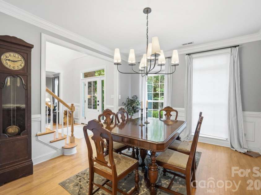 11915 Austin Court, Mint Hill, NC 28227.  MLS# CAR4381434, YatesRealty ID 28130. 