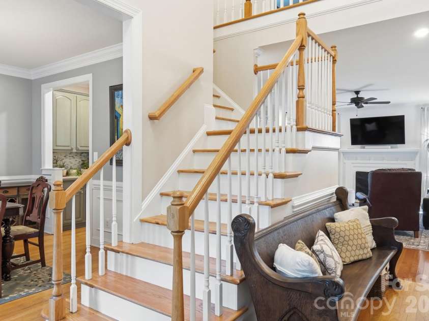 11915 Austin Court, Mint Hill, NC 28227.  MLS# CAR4381434, YatesRealty ID 28130. 