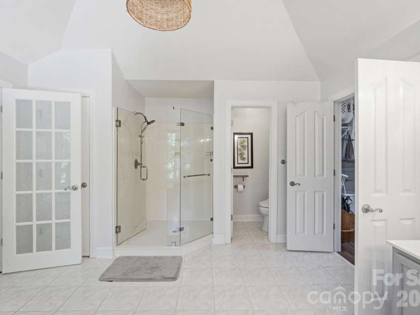 11915 Austin Court, Mint Hill, NC 28227.  MLS# CAR4381434, YatesRealty ID 28130. 