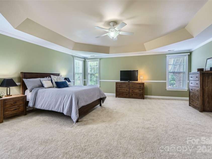 844 Clonmel Drive, Matthews, NC 28104.  MLS# CAR4275130, YatesRealty ID 28130. 