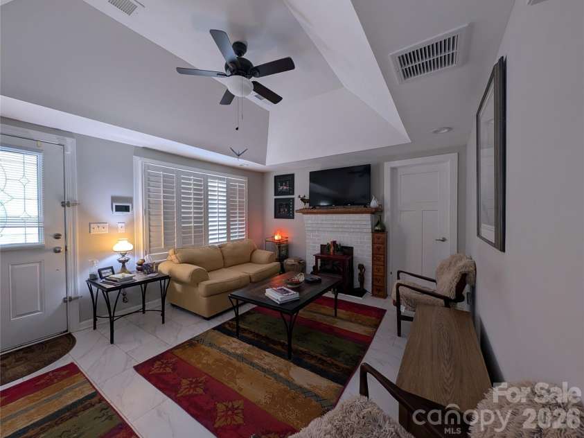 261 Broad Drive, Concord, NC 28025.  MLS# CAR4387853, YatesRealty ID 28132. 
