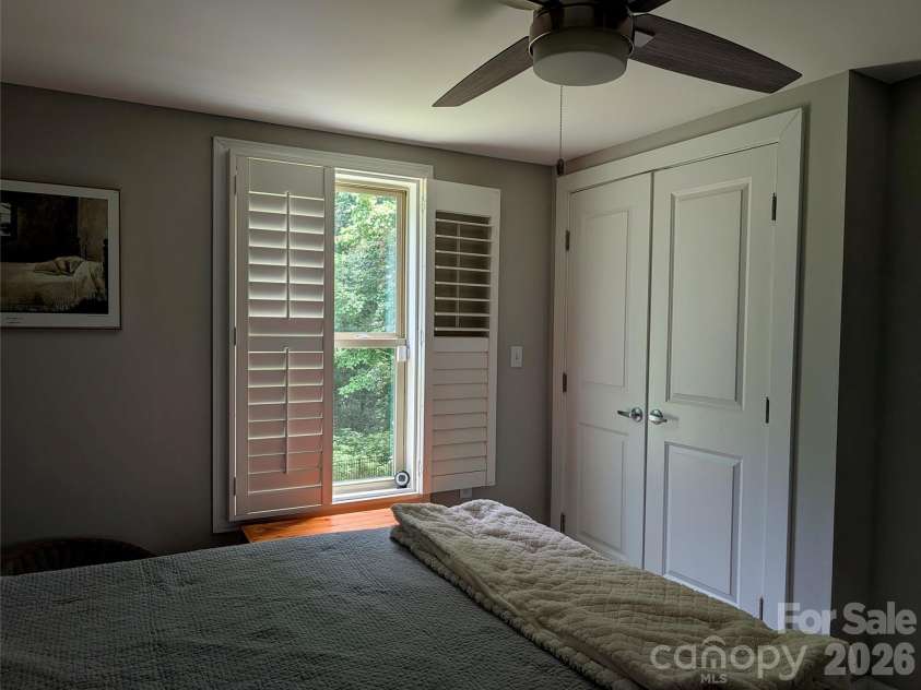 261 Broad Drive, Concord, NC 28025.  MLS# CAR4387853, YatesRealty ID 28132. 
