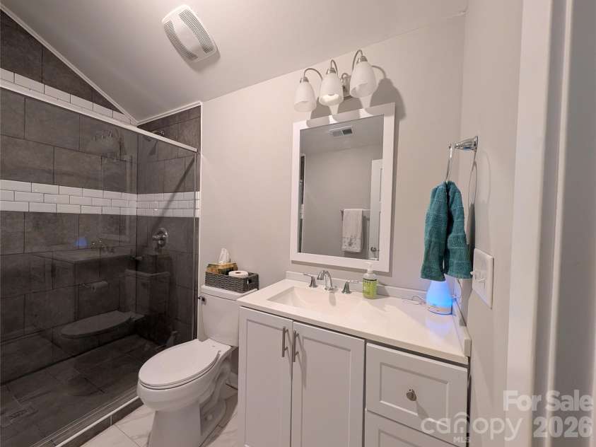261 Broad Drive, Concord, NC 28025.  MLS# CAR4387853, YatesRealty ID 28132. 