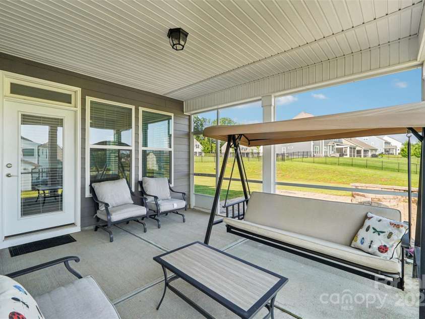 507 Yucatan Drive, Waxhaw, NC 28173.  MLS# CAR4273954, YatesRealty ID 28132. 