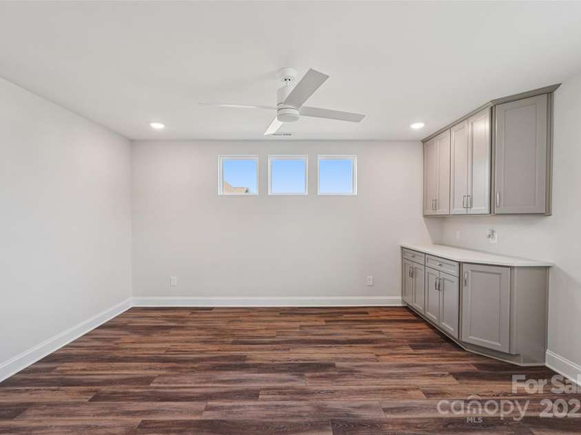 507 Yucatan Drive, Waxhaw, NC 28173.  MLS# CAR4273954, YatesRealty ID 28132. 