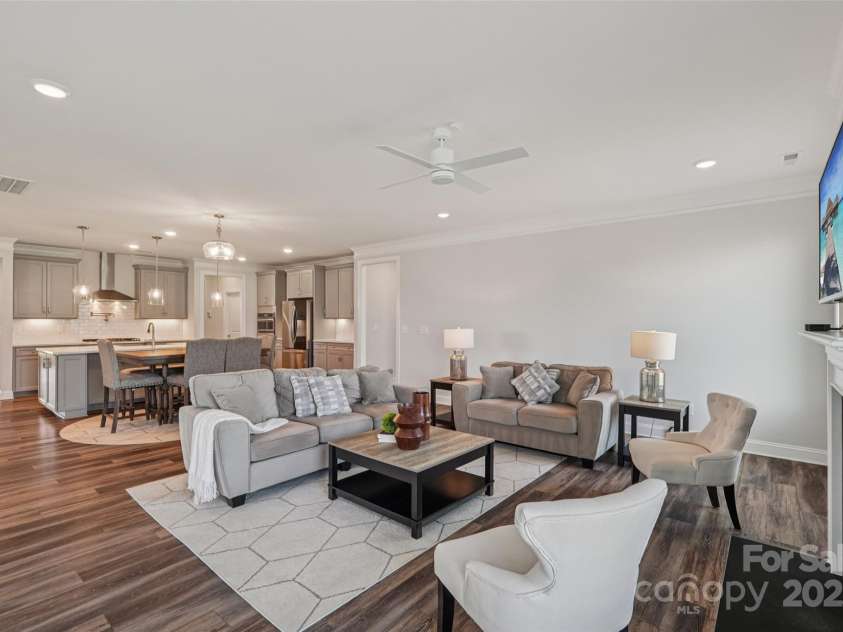 507 Yucatan Drive, Waxhaw, NC 28173.  MLS# CAR4273954, YatesRealty ID 28132. 