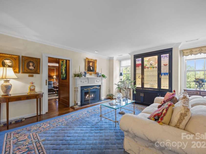 185 Macon Avenue, Asheville, NC 28804.  MLS# CAR4297815, YatesRealty ID 28133. 