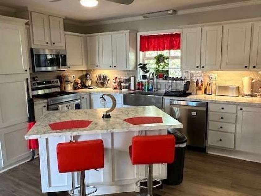 847 Kathryn Drive, Concord, NC 28025.  MLS# CAR4311244, YatesRealty ID 28133. 