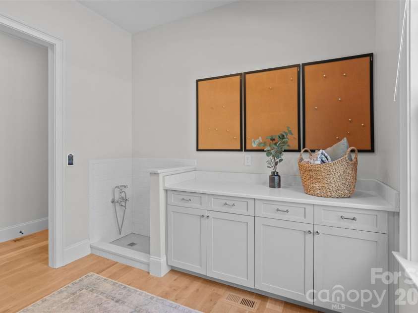 7021 Stirrup Court, Weddington, NC 28104.  MLS# CAR4365641, YatesRealty ID 28135. 