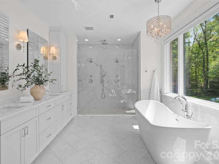 7021 Stirrup Court, Weddington, NC 28104.  MLS# CAR4365641, YatesRealty ID 28135. 
