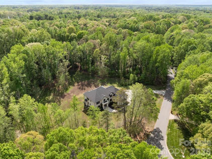 7021 Stirrup Court, Weddington, NC 28104.  MLS# CAR4365641, YatesRealty ID 28135. 