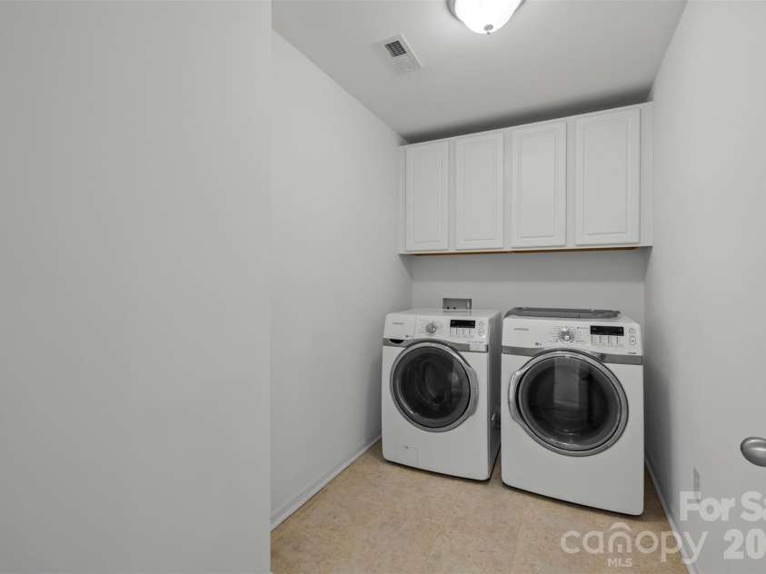 4418 Forest Gate Lane, Charlotte, NC 28270.  MLS# CAR4368058, YatesRealty ID 28136. 