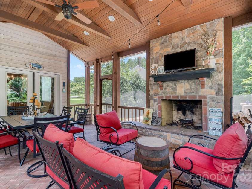 11907 Kimberfield Road, Matthews, NC 28105.  MLS# CAR4281213, YatesRealty ID 28137. Screened-in Porch